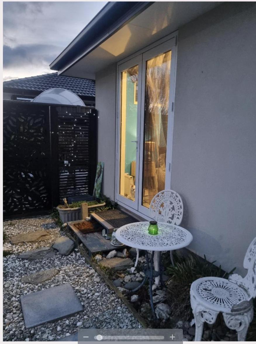 Banbury Deluxe With Spa Bath! Private Courtyard! Queenstown Zewnętrze zdjęcie